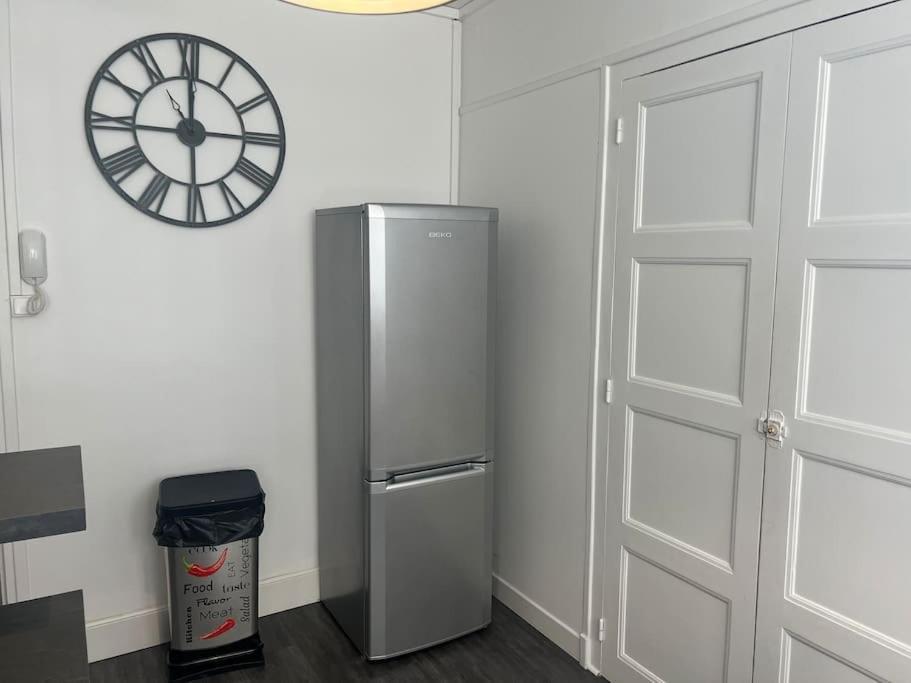 Appartement Proche Des Facs Lebon Clermont-Ferrand Eksteriør bilde