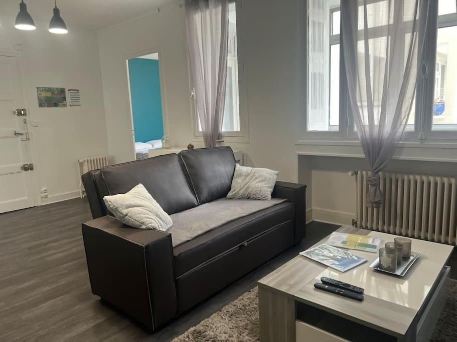 Appartement Proche Des Facs Lebon Clermont-Ferrand Eksteriør bilde