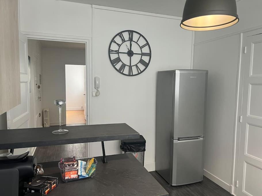 Appartement Proche Des Facs Lebon Clermont-Ferrand Eksteriør bilde