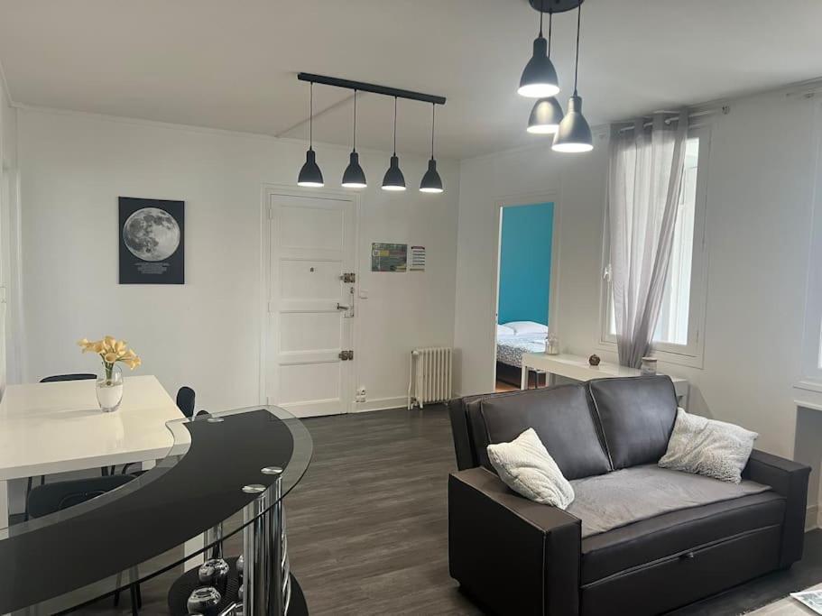 Appartement Proche Des Facs Lebon Clermont-Ferrand Eksteriør bilde